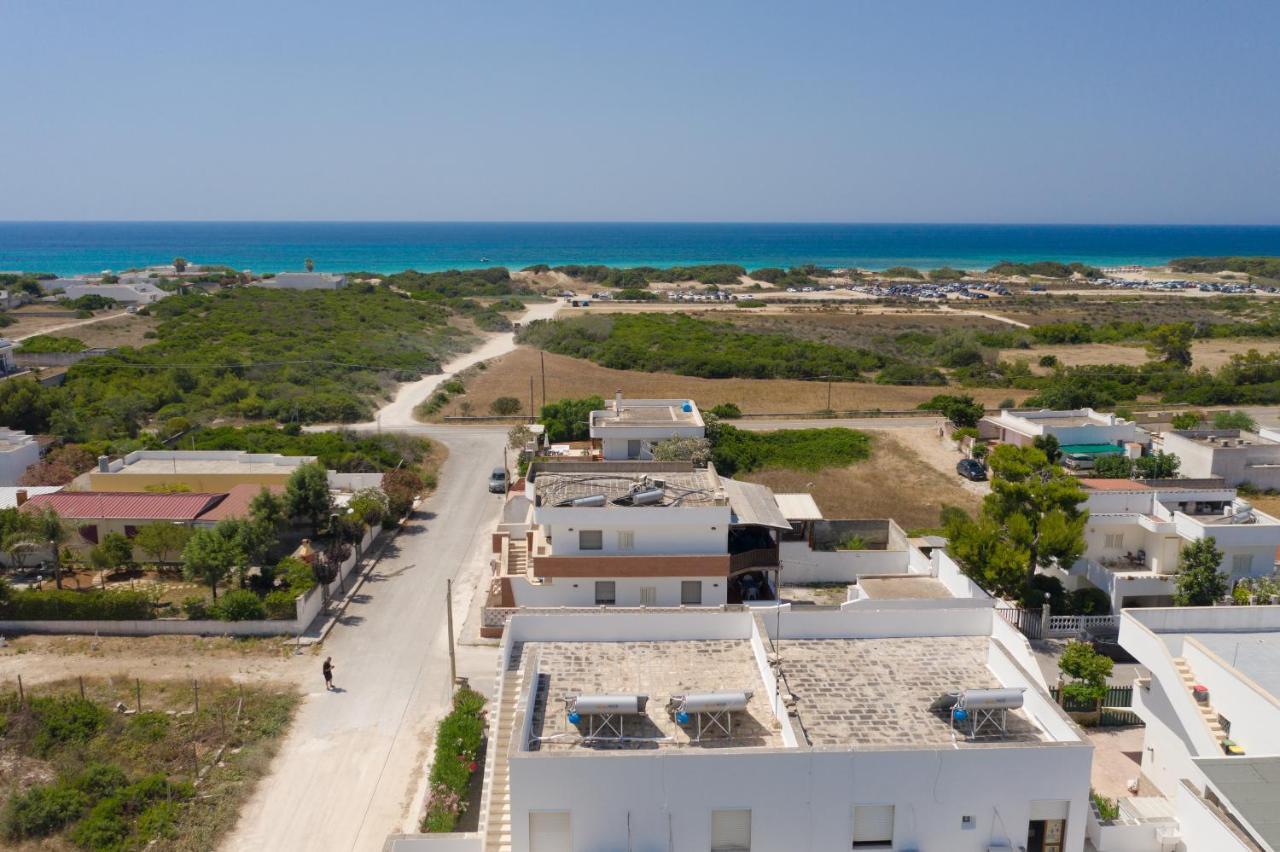 Vidamarina - Camere Al Mare Torre Lapillo Buitenkant foto