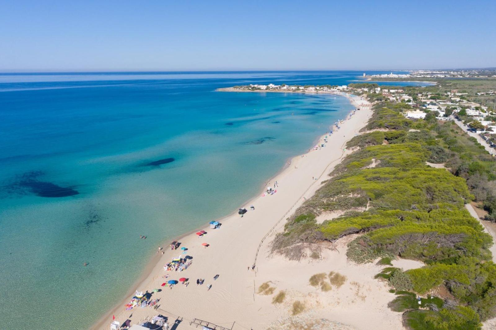 Vidamarina - Camere Al Mare Torre Lapillo Buitenkant foto